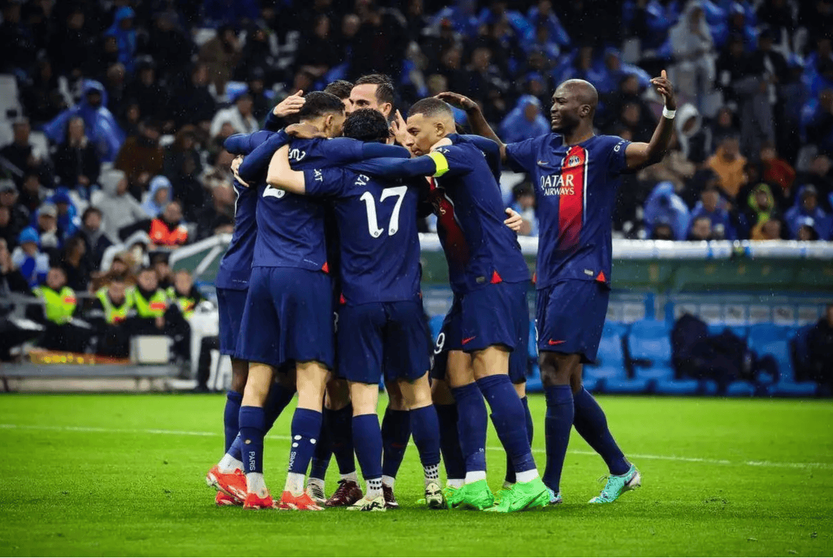 包含巴黎圣日耳曼球员荷兰联赛表现抢眼的词条 包含巴黎圣日耳曼球员荷兰联赛表现抢眼的词条